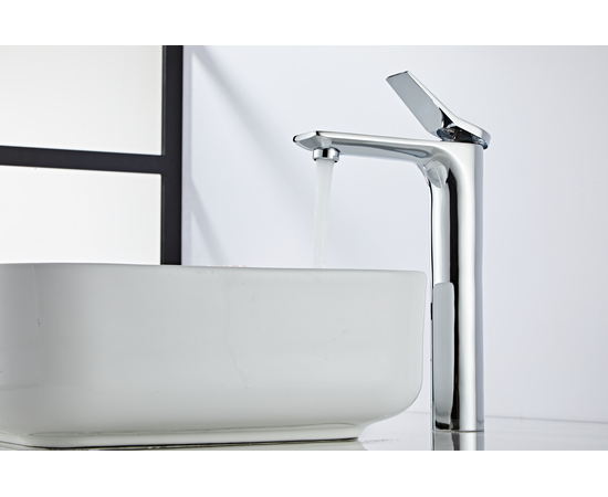 Смеситель для раковины Oliveeka F05H хром высокий