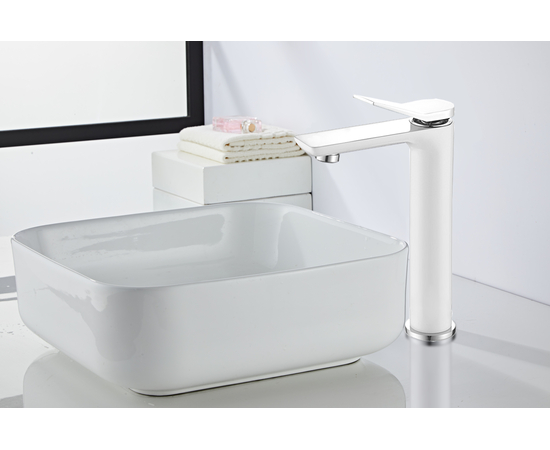 Смеситель для раковины Oliveeka F05HWS белый хром