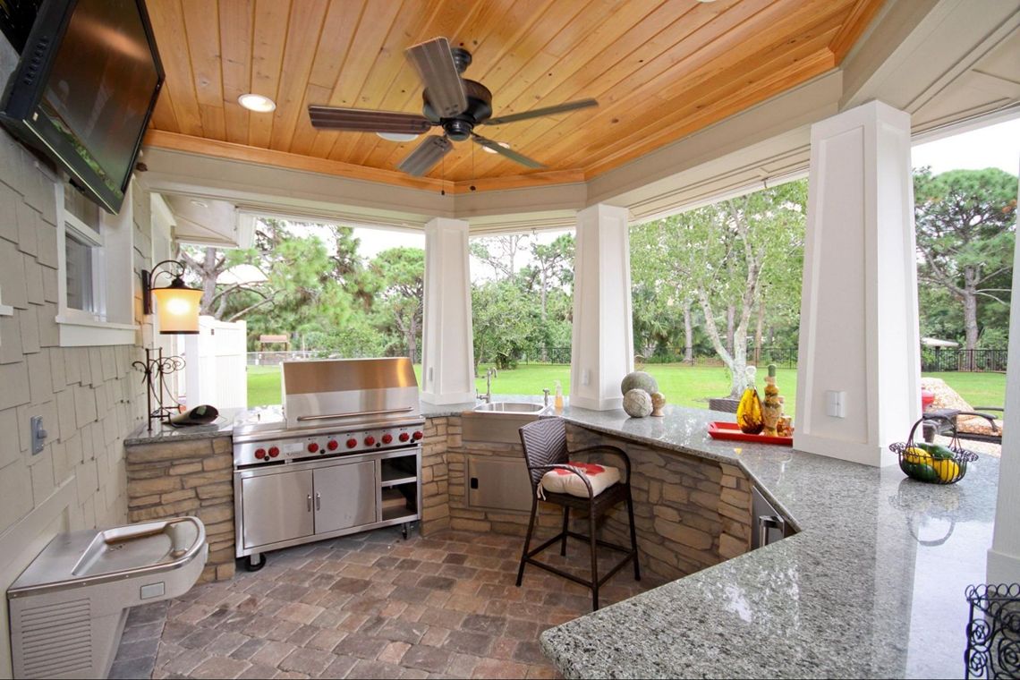 Летняя кухня на даче: 130 фото-идей красивого дизайна и лайфхаки  обустройства - ArtProducts