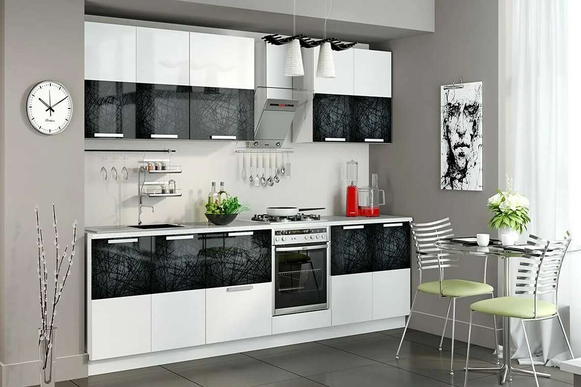 дизайн кухни из закаленного стекла черно-белого цвета