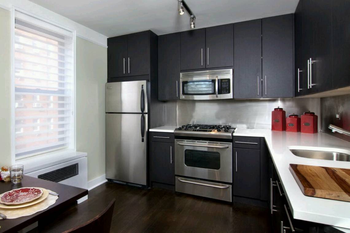 Кухня угловая для маленькой кухни 9м2 с холодильником фото дизайн